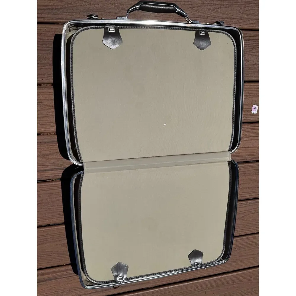 Vintage American Tourister Attache Briefcase Brown Hardside Locking Case w/Key